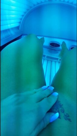 Tommie jo naked sunbed video cam erotica pussy порно видео онлайн