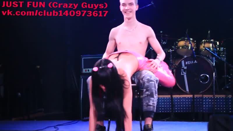 Стриптиз in club russia striptease член хуй голый naked nude cock penis