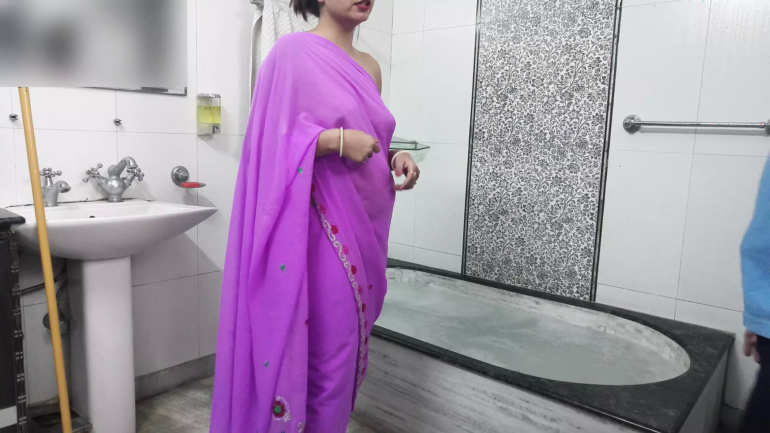 Real Desi Indian Punjabi Sardarni Stepmom Fucked With Big Cock New Porn