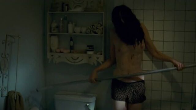 Маленькие сиськи актрисы рики линдхоум