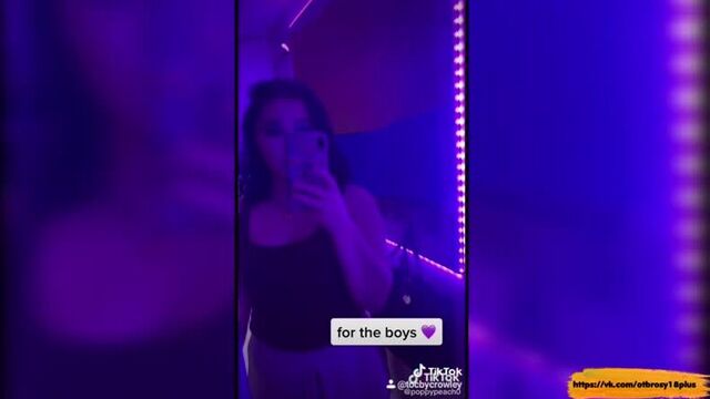 Голый тик-ток - для пацанов