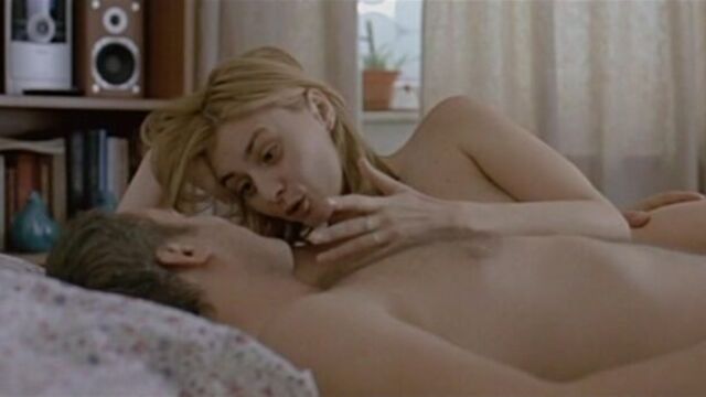 Maria popistasu nude - marti, dupa craciun (2010) hd 720p