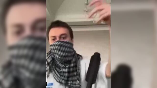 Никоглай объявил себя реальным гангстером