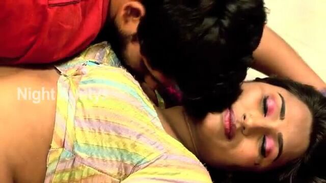 Swathi naidu hot sexy clip-22