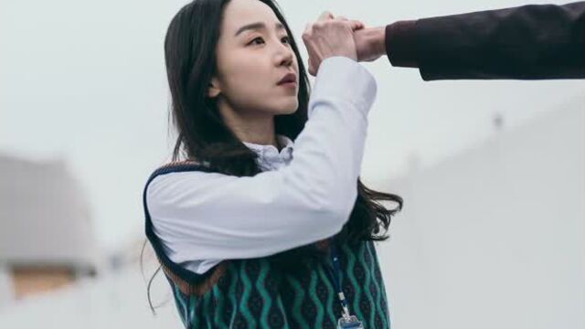 Ответственная гражданка / отважная ши мин (2023) ????????????????