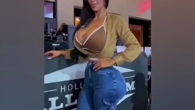 Двойник ким кардашьян, кристина гуркани, умерла