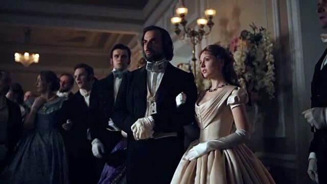 Кріпосна. жадана любов. бал.