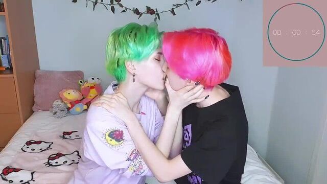 [icytori] целуемся без остановки с острым перцем???? лгбт пара ????️‍????