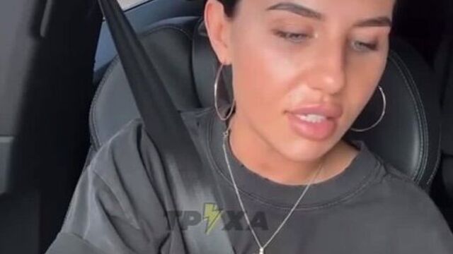 Как блогерша анна алхим, которую обвиняют в том, что она раскрыла информацию, где лечатся военные послала всех на х.... внимани