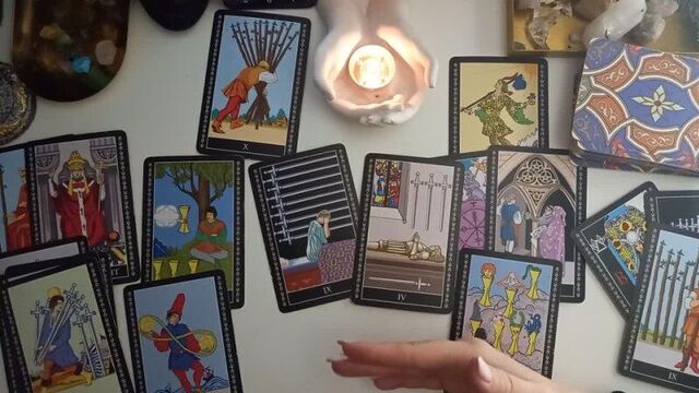 Таро. как будут развиваться отношения?