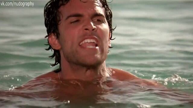 Келли брук (kelly brook) голая в фильме "секс ради выживания" (остров на троих, three, survival island, 2005)