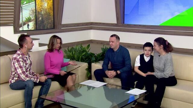 Команда по специальному хоккею в липецке. тренер руслан анатольевич шуляк и елена алексеевна пересыпкина \ 23.11