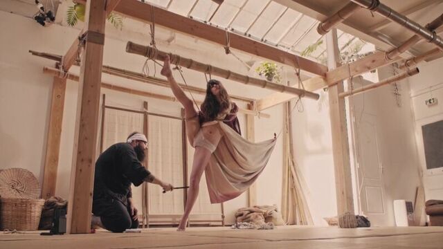 Чувственный пример шибари (бдсм), 18+