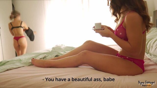 Трахнул лесбиянку, и не удивительно — настоящий хуй незаменим