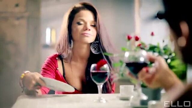 Бьянка - а чё чё бьянка в очередном ну очеень откровенном клипе))!!