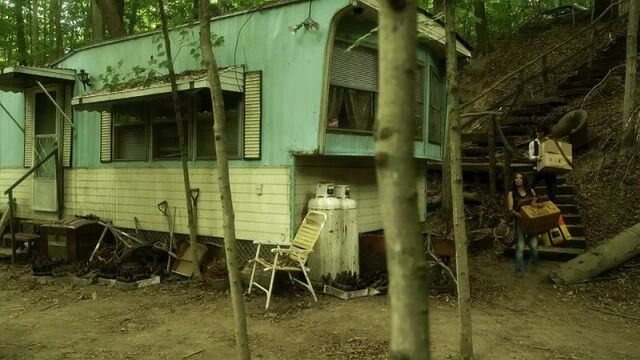 [хемлок гроув / hemlock grove] trailer - "grisly" (фамке янссен, билл скарсгард, лэндон либуарон)