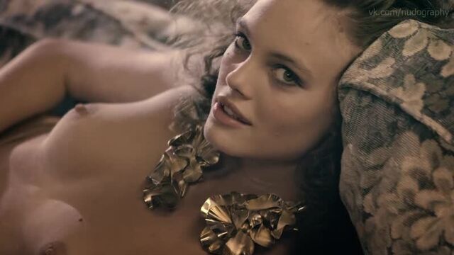 Юлия сапарниязова, кристина перич (kristina peric), юстина михальская (justyna michalska), и др - the great beauty (2015) 1080p