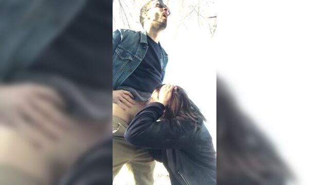 Реальный секс на улице [порно секс анал минет милфа домашнее русское сиськи трахает ебля инцест]