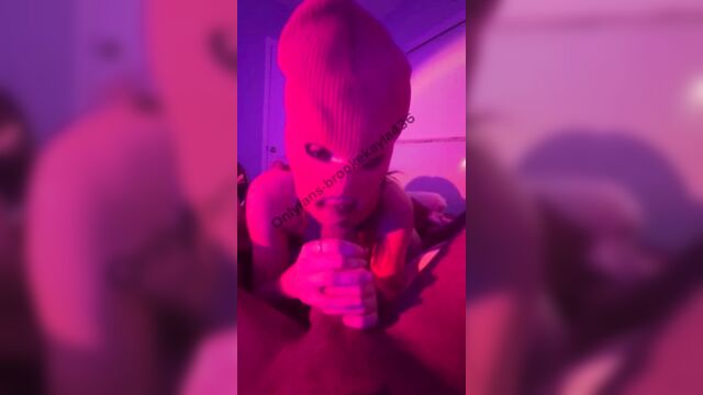 I teach you how to fuck like a slutty teen and show you my holes