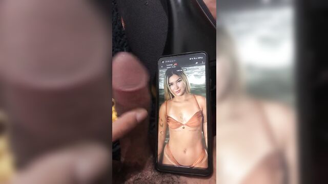 I gave the cum tribute to a delicious whore
