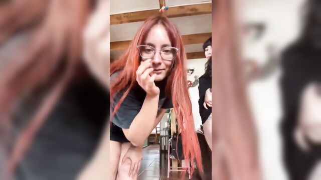 Redhead beauty performs on the web, you can watch it live