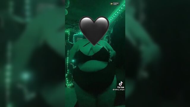 Bbw hailey shakes big ass on tiktok