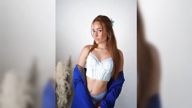 German influencer leoobalys strips and plays with pussy