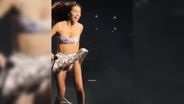 Bouncy tits of famous singer olivia rodrigo in action