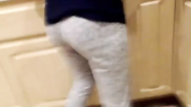 A man fucked his girl in her sweet pussy with a strong cock