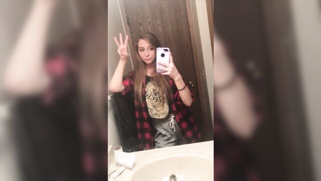 Cute teen slut gives blowjob and facial cum on face