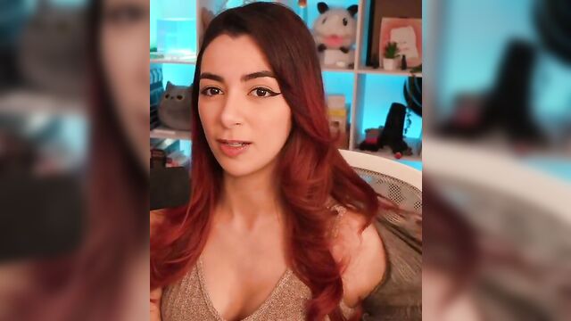 Leftist twitch streamer denims gets his dick sucked