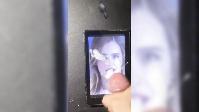 Huge cumshot tribute for the amazing actress emma watson