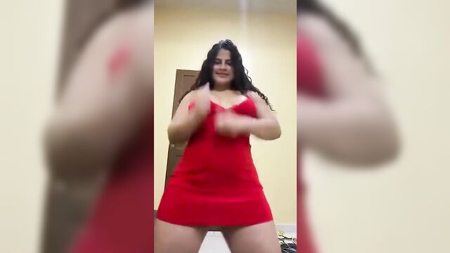 Thais silva is a fat and tasty chick