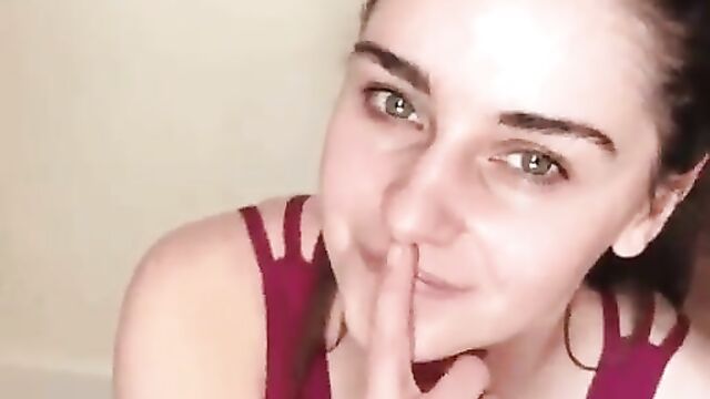 A cumshot tribute to a loser from a popular twitch streamer
