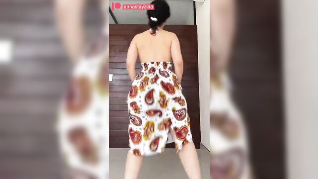 Big ass twerk with stunning beauty anastayziaa