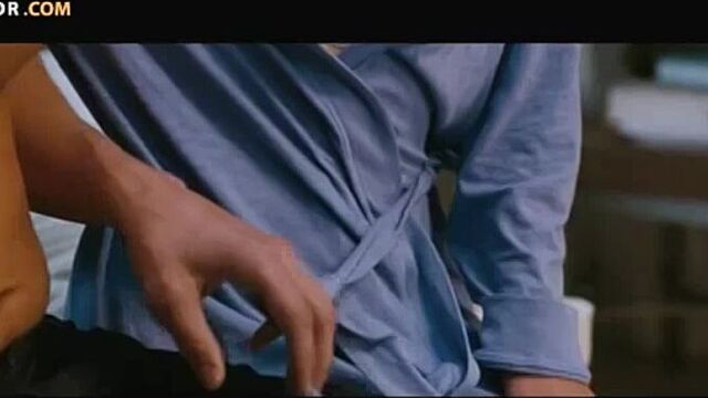 Голая натали портман