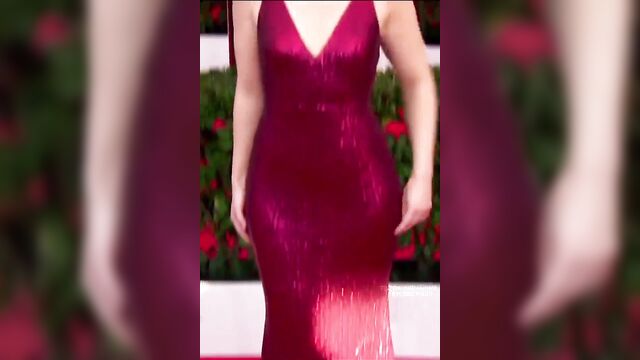 Bryce dallas howard gets fucked on a roof in dallas