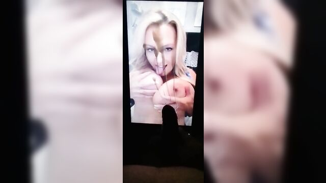 Nice big boobs and cumtribute - a perfect combination for fans of busty babes