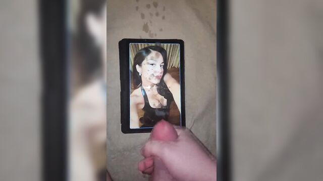 Olivia rodrigo gets a huge cum tribute all over her face