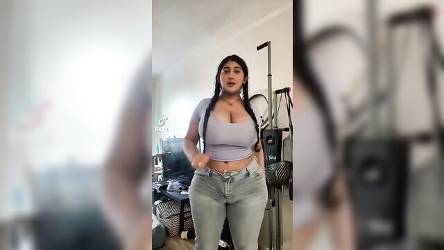 Thick indian slut gets her pussy wet with a dildo