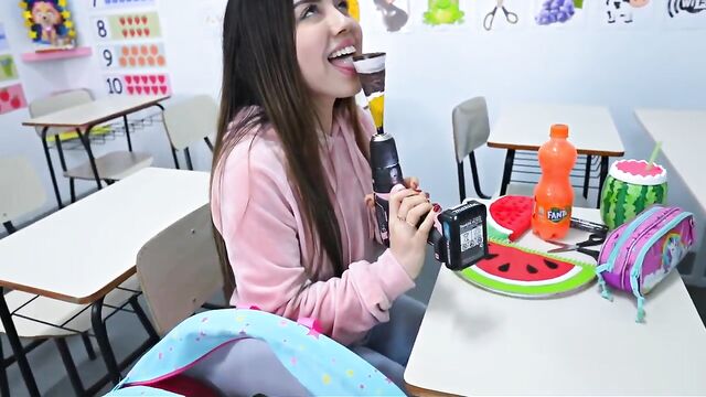 Carol moura pretending to be her, full of balls in the mouth