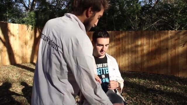 Кондом-челлендж от slow mo парней