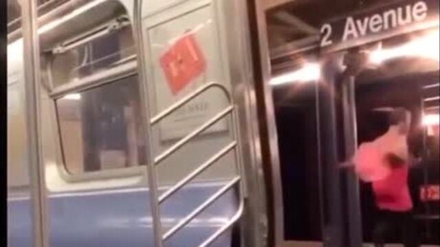 Типичный дрейнер в московском метро