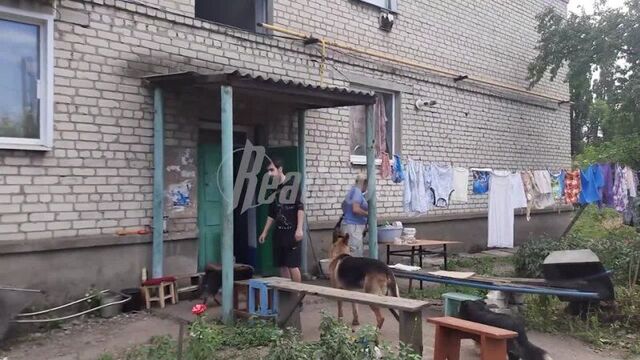 Город попасная лнр в результате украинской агрессии практически стерт с лица зем?1?...