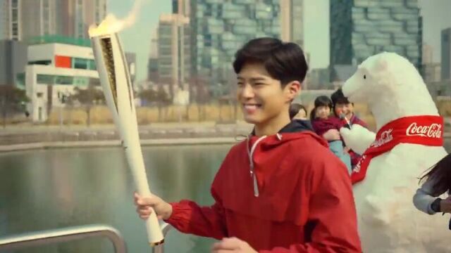 Пак бо гом в рекламе coca-cola #7
