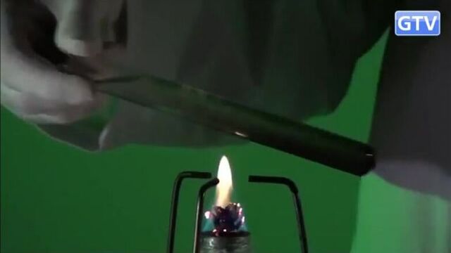 Крахмал и йод при нагревании - химические опыты