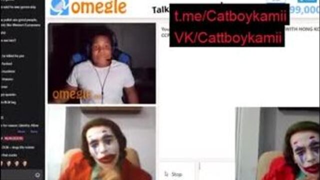 Catboykami троллит в образе джокера