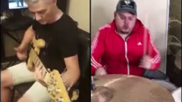 Астанавитесь!