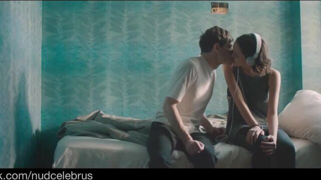 Первый секс арины шевцовой