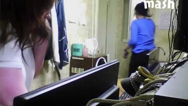 В сарове пассажир избил девушек-диспетчеров такси после телефонного скандала